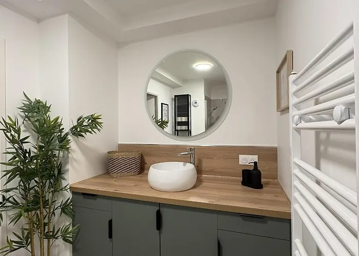 Ecrin De Nacre De Standing קורסיי-סור-מר